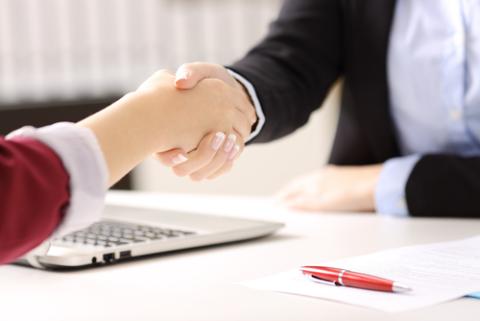 Legal translation of commercial contracts