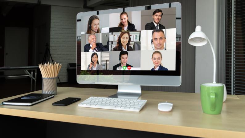 Online interpreting – essential advantages Online interpreting – essential advantages