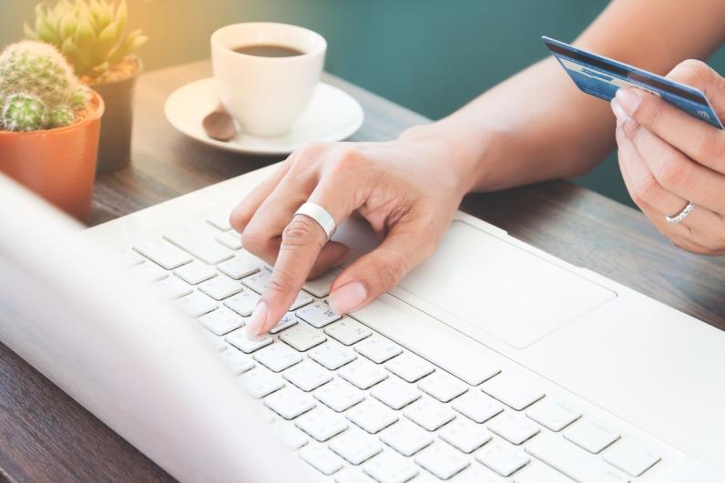 Online banking in facts and figures