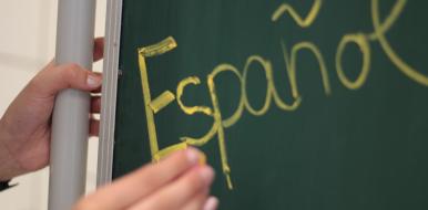 Advantages to using foreign languages in purchasing and procurement